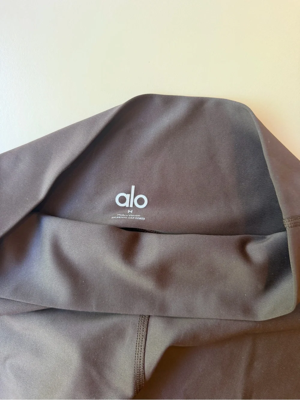 ALO Yoga High-Waist Airlift Brown Leggings